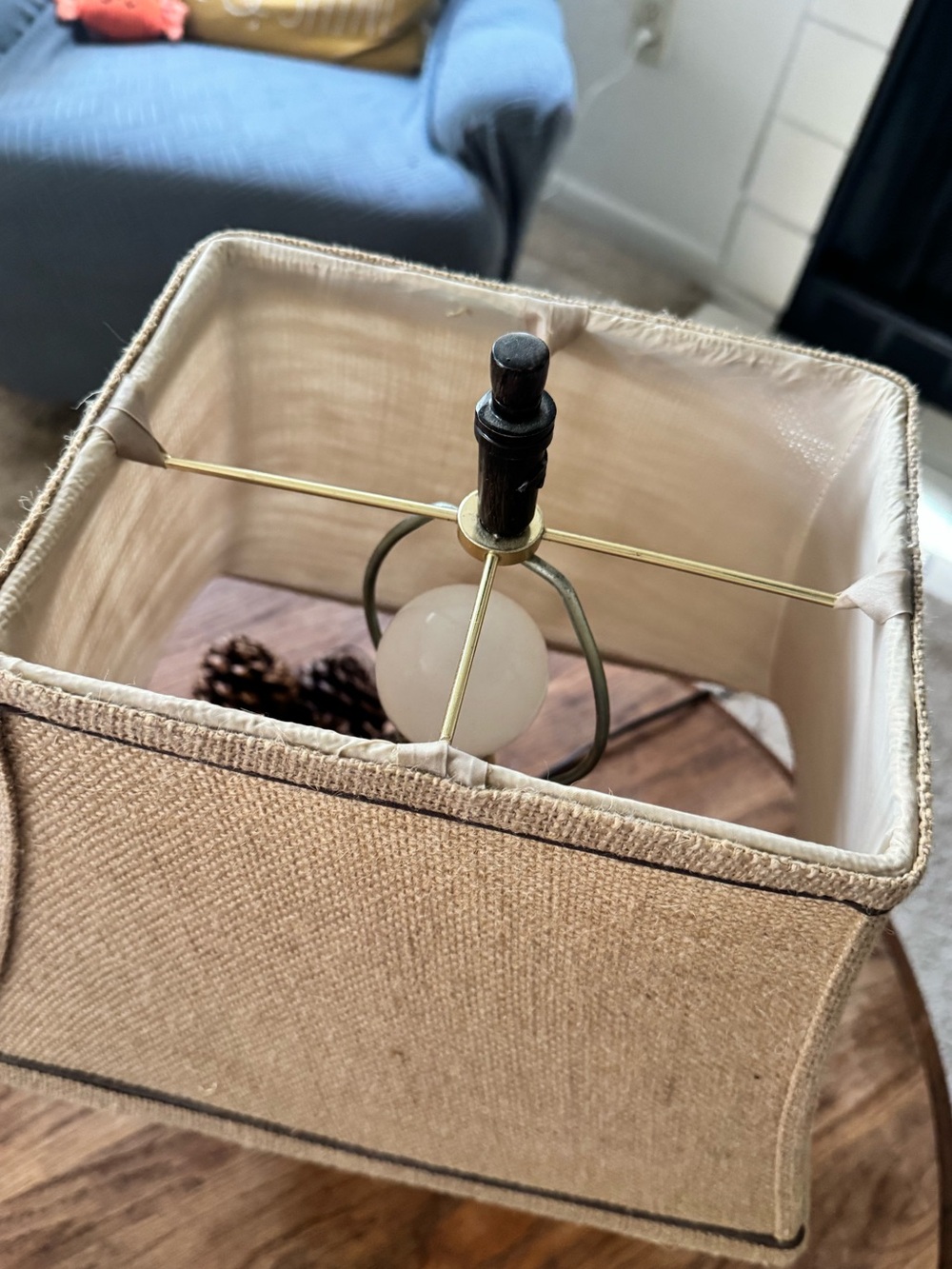 Lamp - Picture 3 of 3